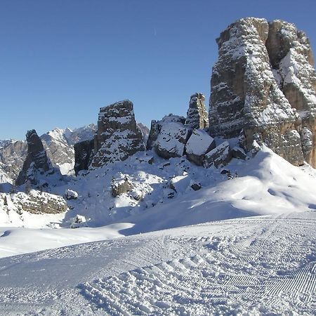 Villa Cristallino -Stayincortina Κορτίνα Ντ' Αμπέτσο Εξωτερικό φωτογραφία
